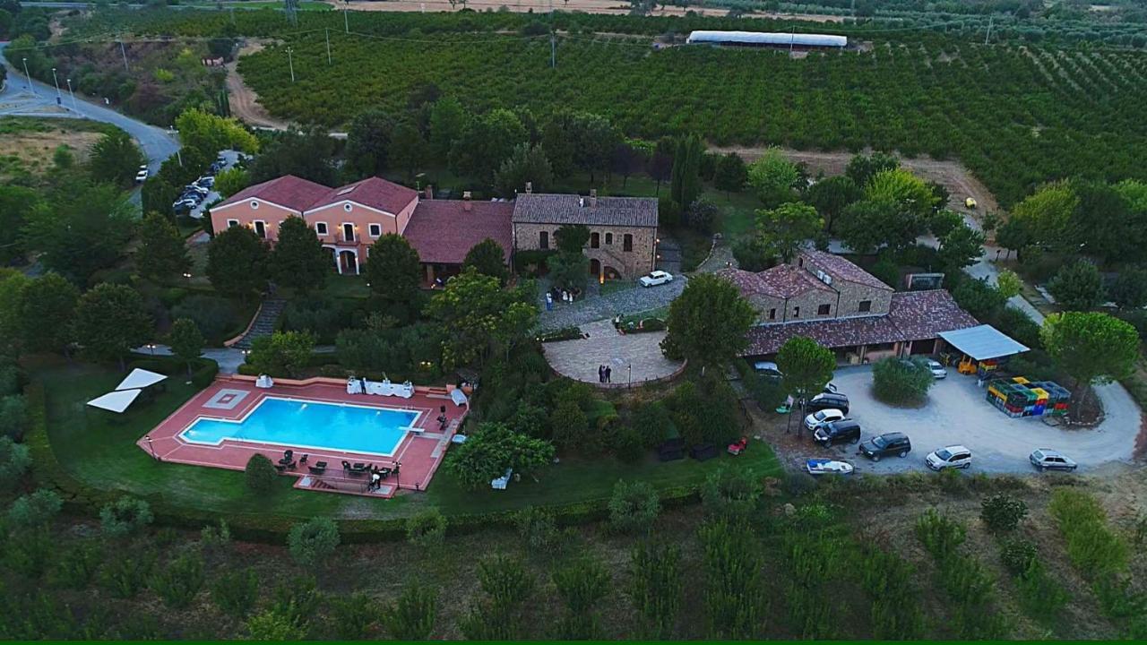 La Masseria Lolivia Senise Bagian luar foto